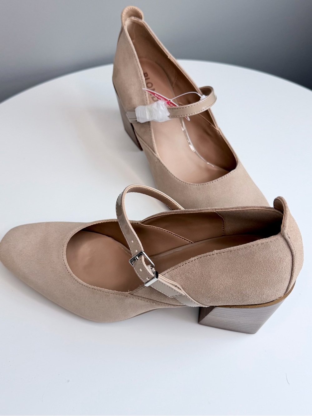 Blondo Mary Jane Block Heel Pumps Sand 9.5
